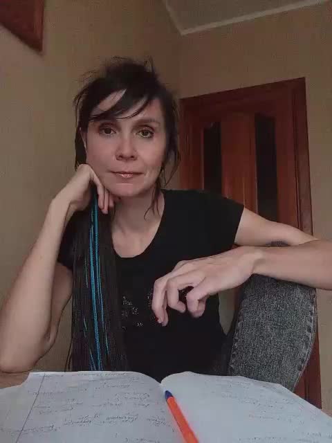 Hellenalonenochka Cam Model Chat November 1, 2025