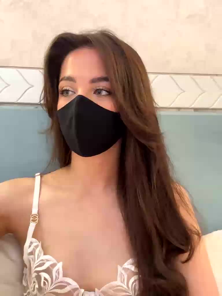 KissMec Cam Model Chat November 1, 2025