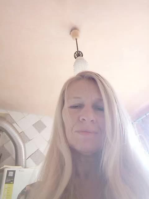 Victoria-sexi Cam Model Chat November 1, 2025