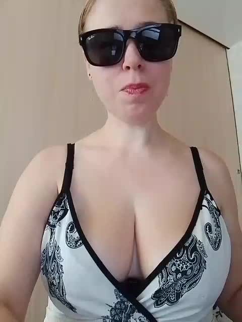 Dashulya666 Cam Model Chat November 1, 2025