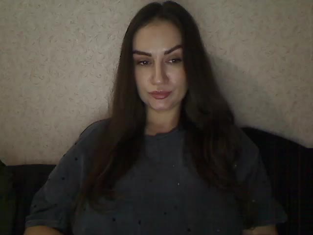 SerafimaArt Cam Model Chat November 1, 2025