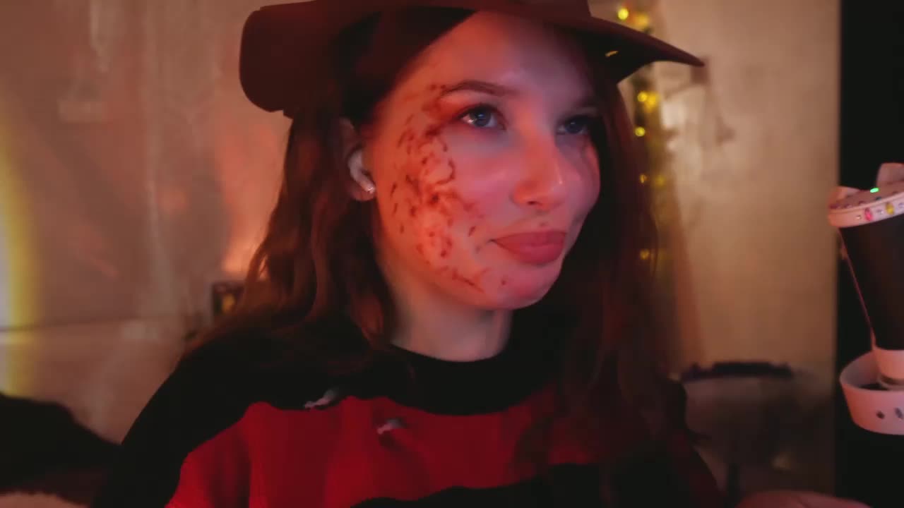 _Q_ Cam Model Chat November 1, 2025