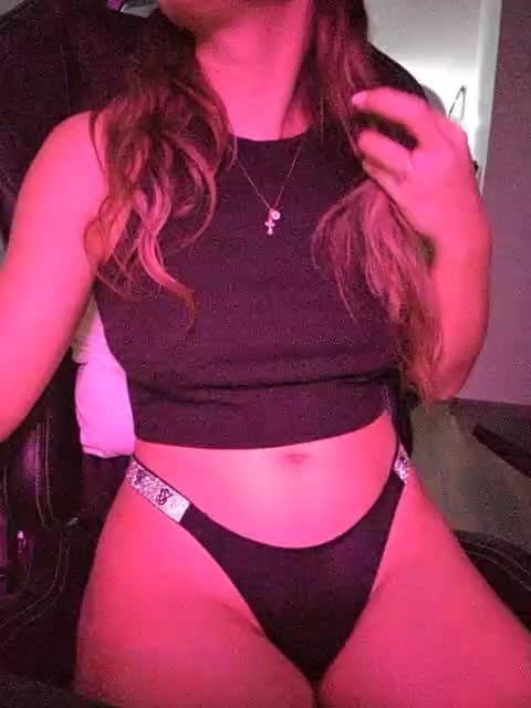 MissMiaX Cam Model Chat November 1, 2025