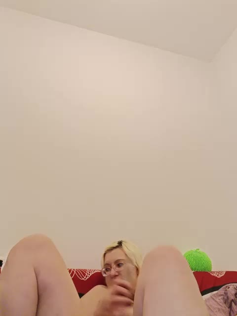 Vika211 Cam Model Chat November 1, 2025