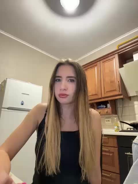 alizii Cam Model Chat November 1, 2025