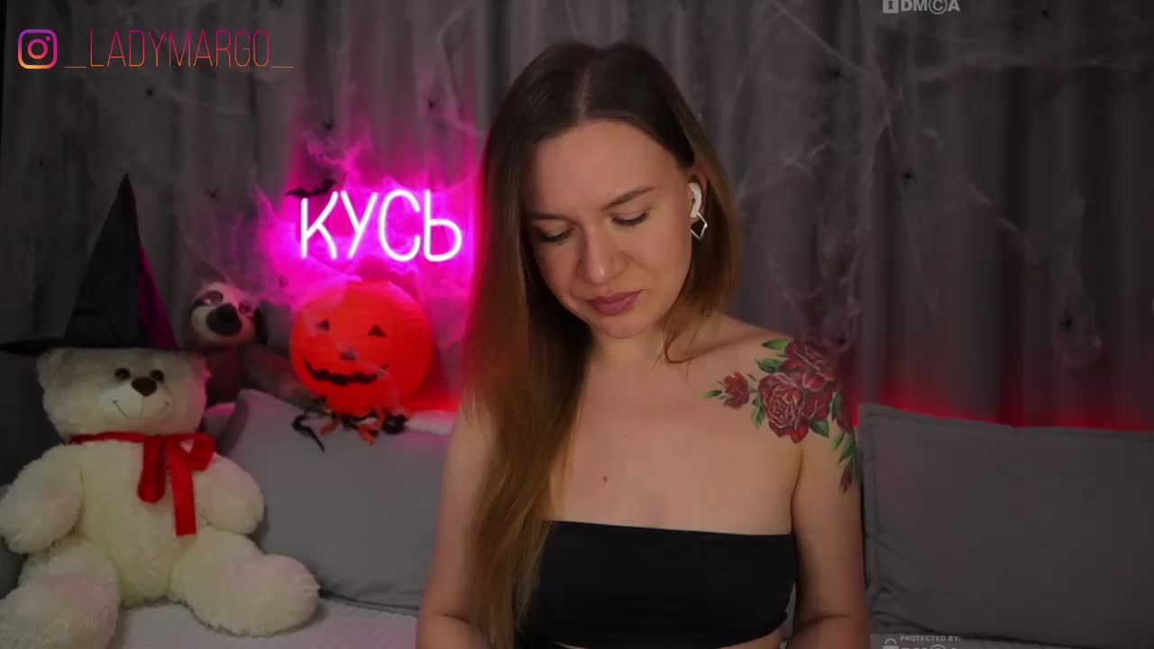 Rita_ Cam Model Chat November 1, 2025