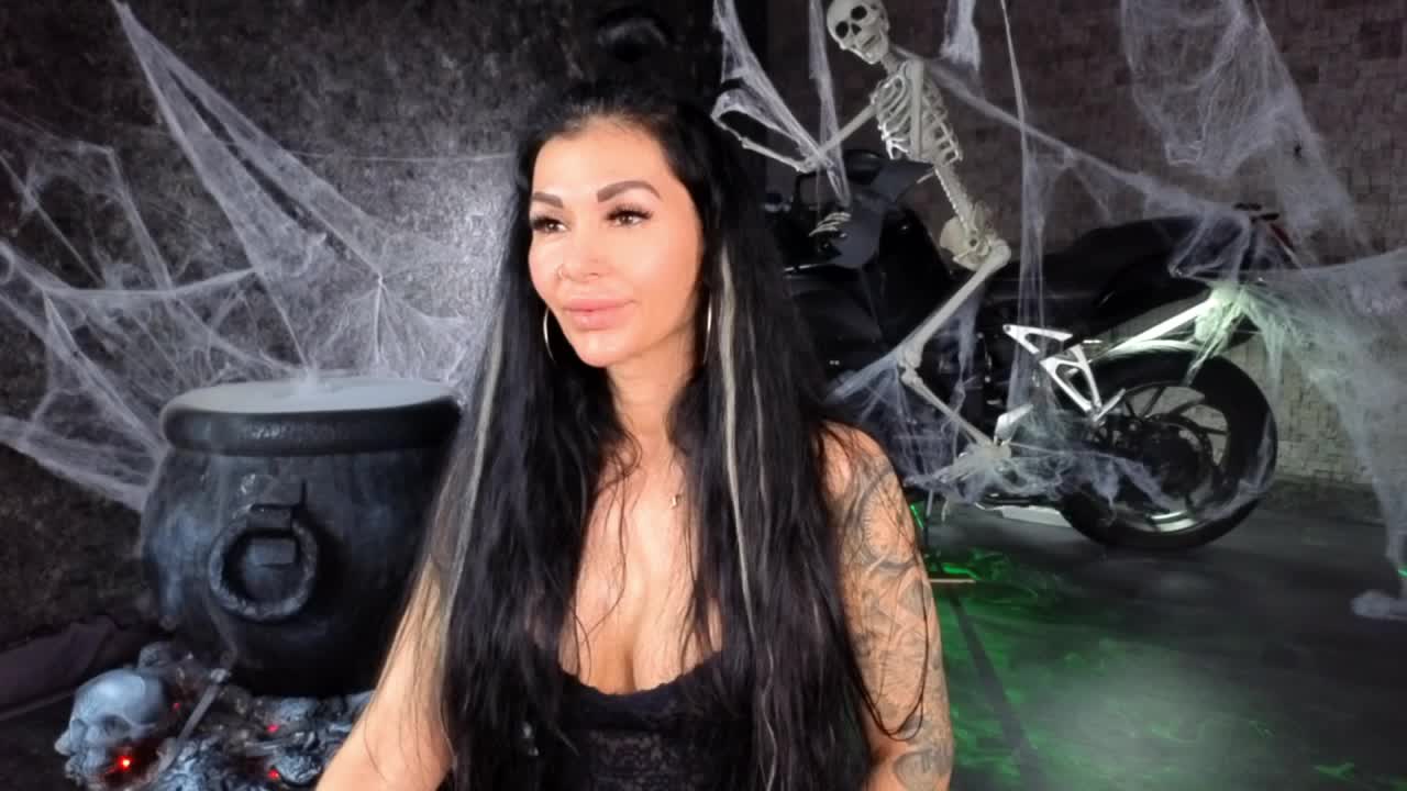 -BABAYAGA- Cam Model Chat November 1, 2025