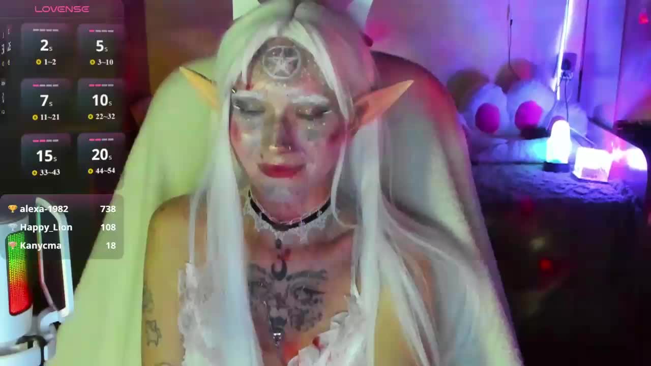 Elven1kiss Cam Model Chat November 1, 2025