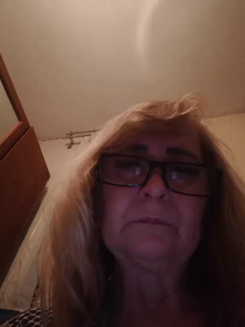 Alina1965 Cam Model Chat November 1, 2025