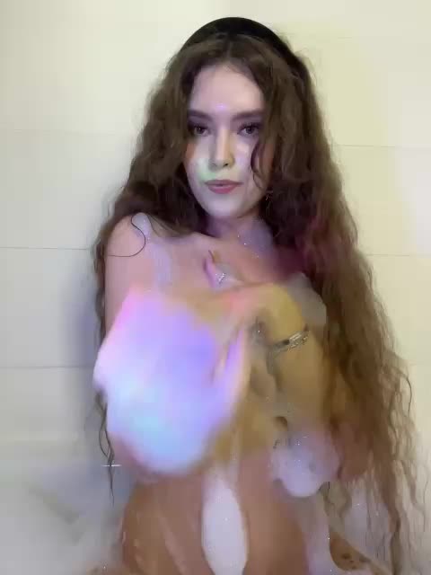 YourLadyyy Cam Model Chat November 1, 2025