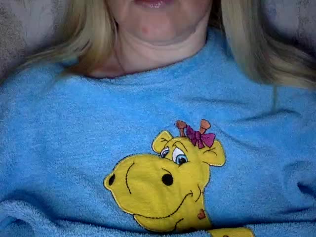 BlondyVio Cam Model Chat November 1, 2025