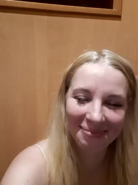 -nelya- Cam Model Chat November 1, 2025