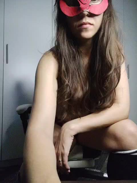 sexychery26a Cam Model Chat November 1, 2025