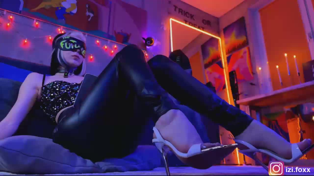 Na-izi Cam Model Chat November 1, 2025