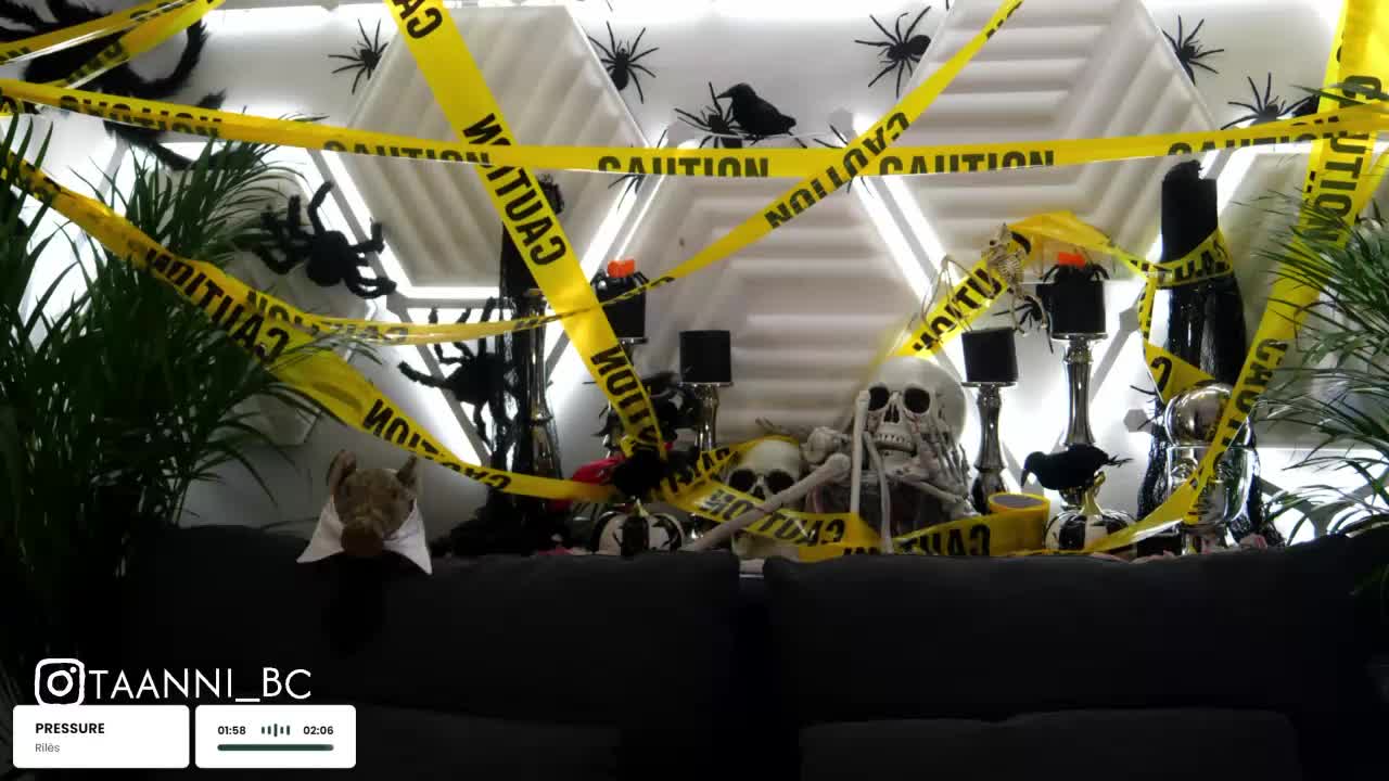 Taanni Cam Model Chat November 1, 2025