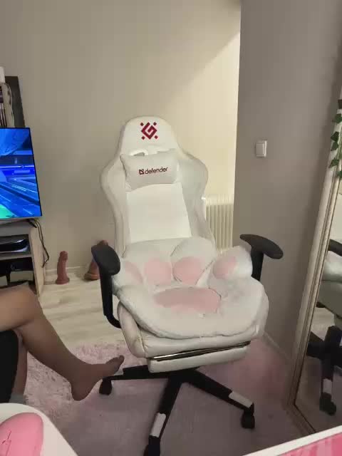 Honey_buns Cam Model Chat November 1, 2025