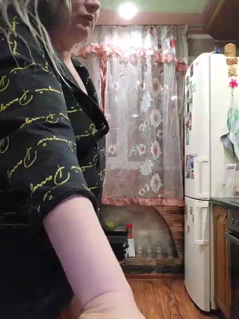 EngTeacher Cam Model Chat November 1, 2025