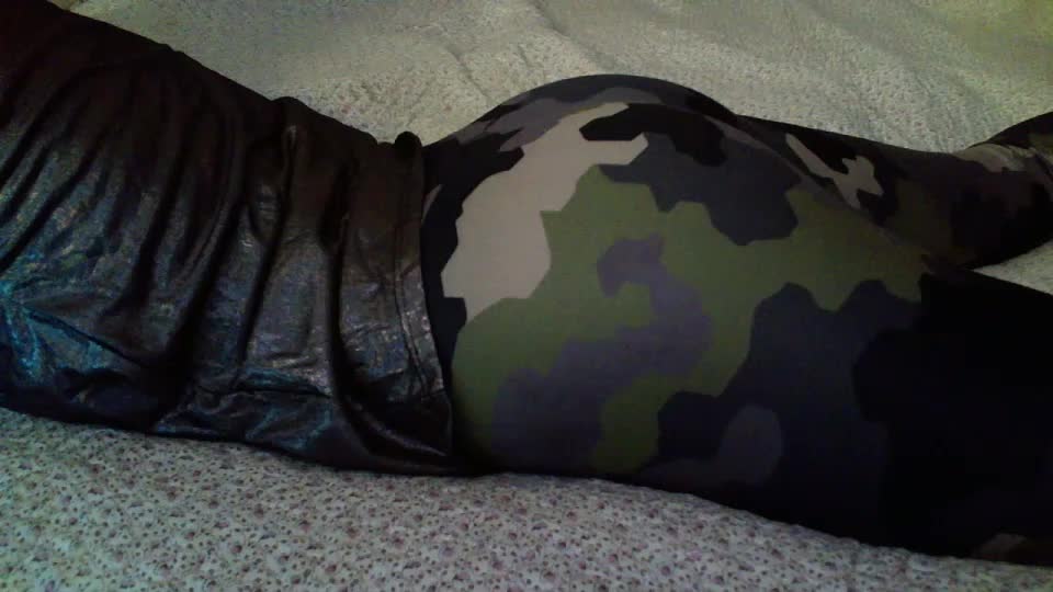 -magicrose- Cam Model Chat November 1, 2025