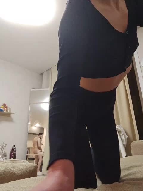 Para-po-paramam Cam Model Chat November 1, 2025