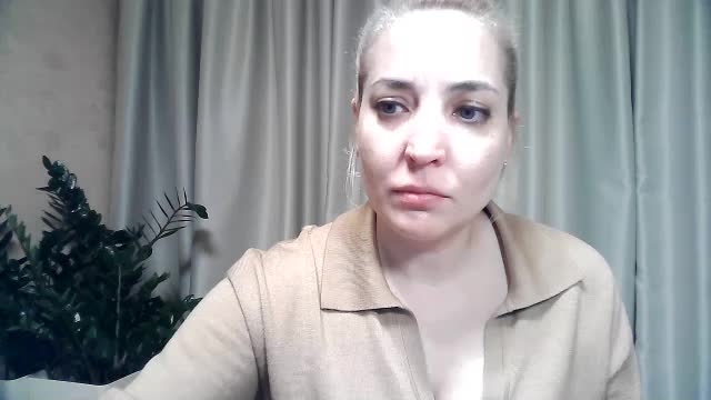 mariska-kiska Cam Model Chat November 1, 2025