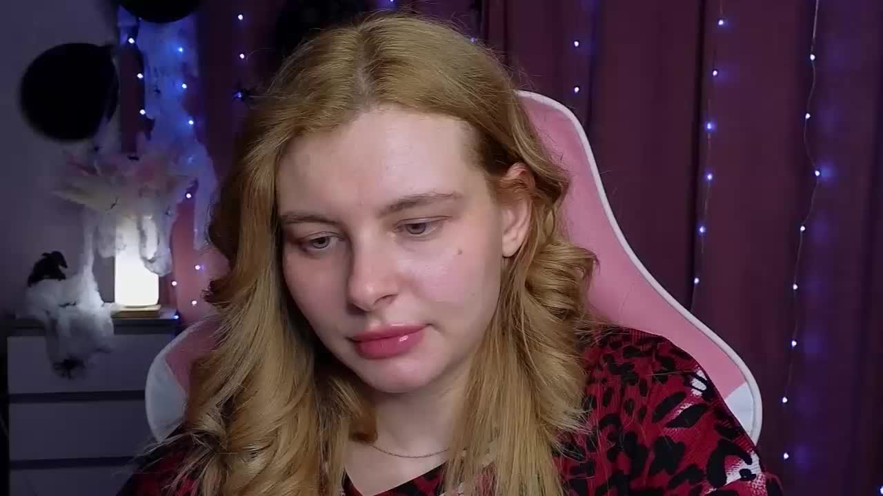 Venus_ Cam Model Chat November 1, 2025