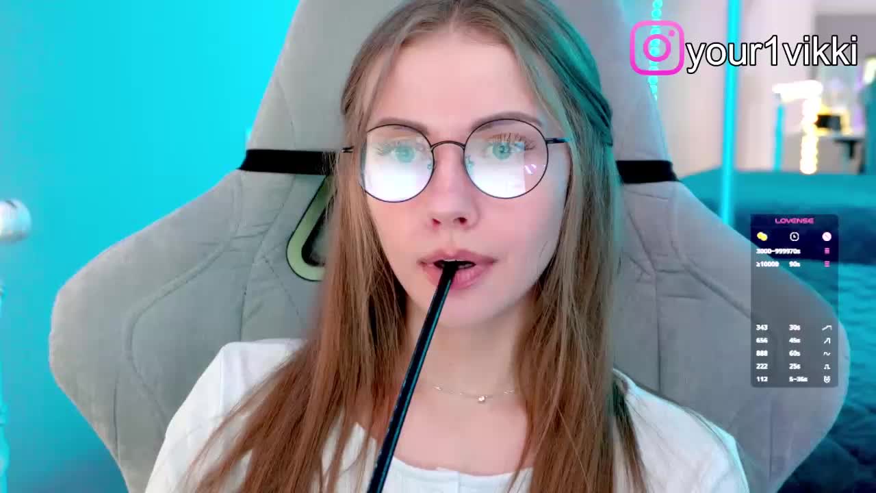 VikkiExtraCheese Cam Model Chat November 1, 2025