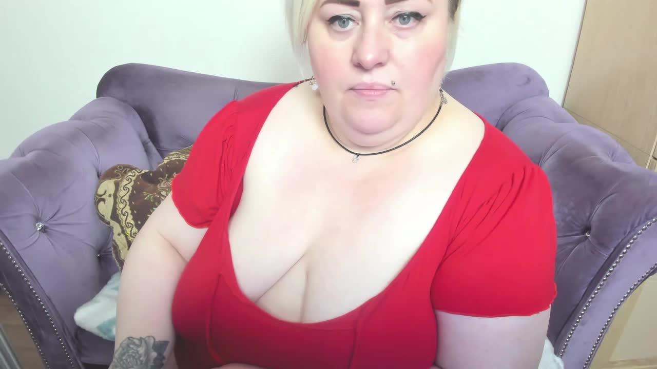 fashiona Cam Model Chat November 1, 2025