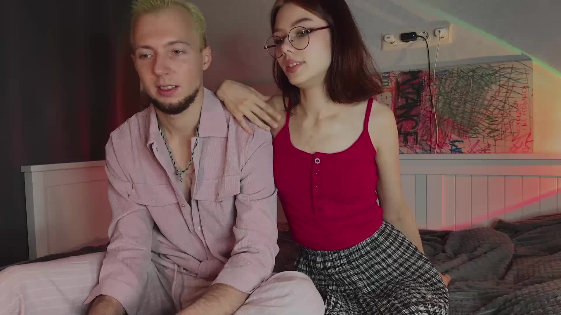 Z0mb1el0ll1 Cam Model Chat November 1, 2025