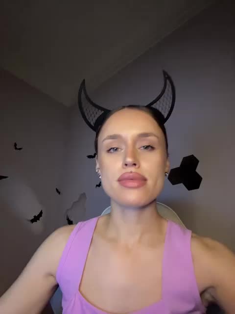 Enchantix Cam Model Chat November 1, 2025