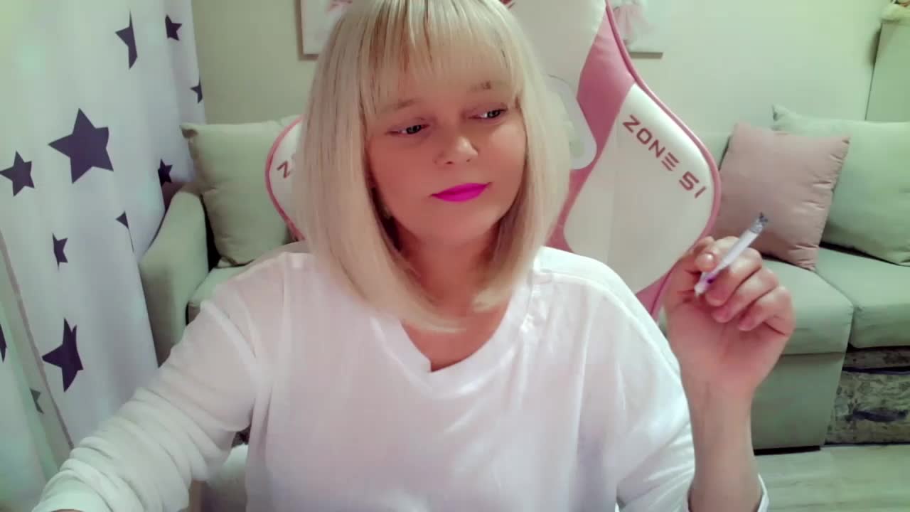 ChristieRoses Cam Model Chat November 1, 2025