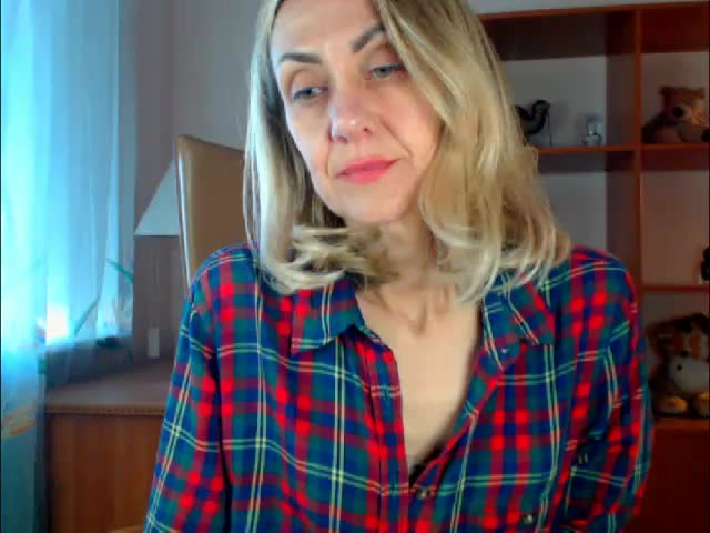 Tanya6547 Cam Model Chat November 1, 2025