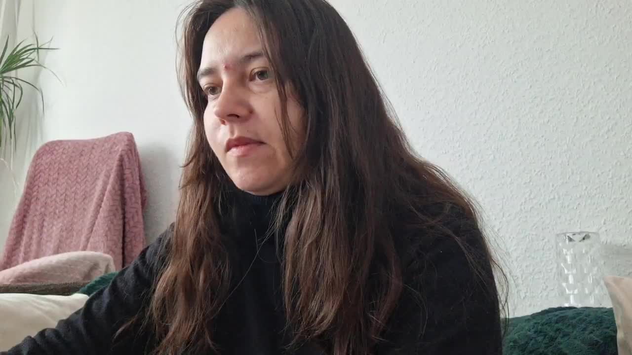 CyndeeWinter Cam Model Chat November 1, 2025