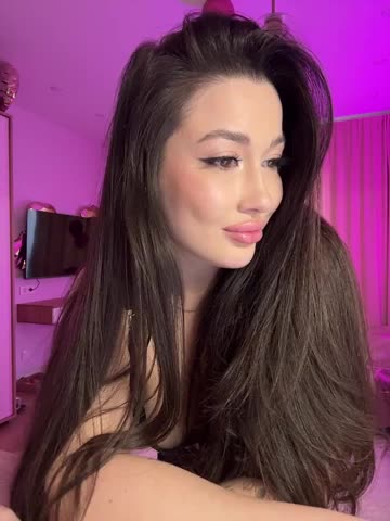 BettyBoom13 Cam Model Chat November 1, 2025