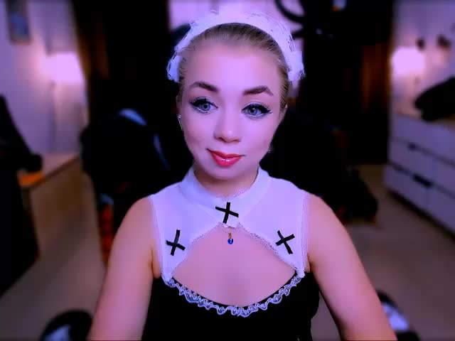 BabyNicole Cam Model Chat November 1, 2025