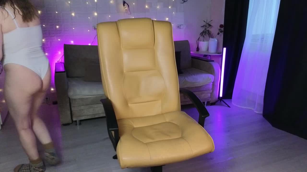 Call_me_Dasha Cam Model Chat November 1, 2025