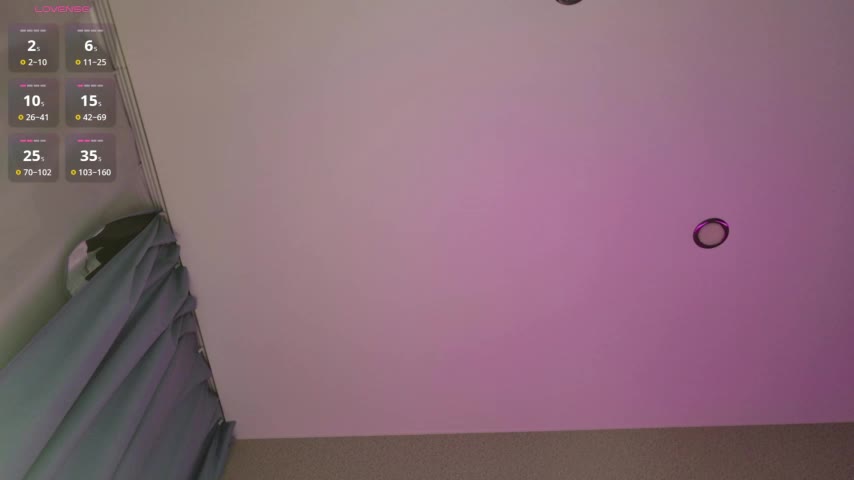 Hey_Kris Cam Model Chat November 1, 2025