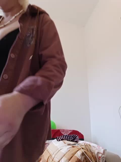 Vika211 Cam Model Chat November 1, 2025