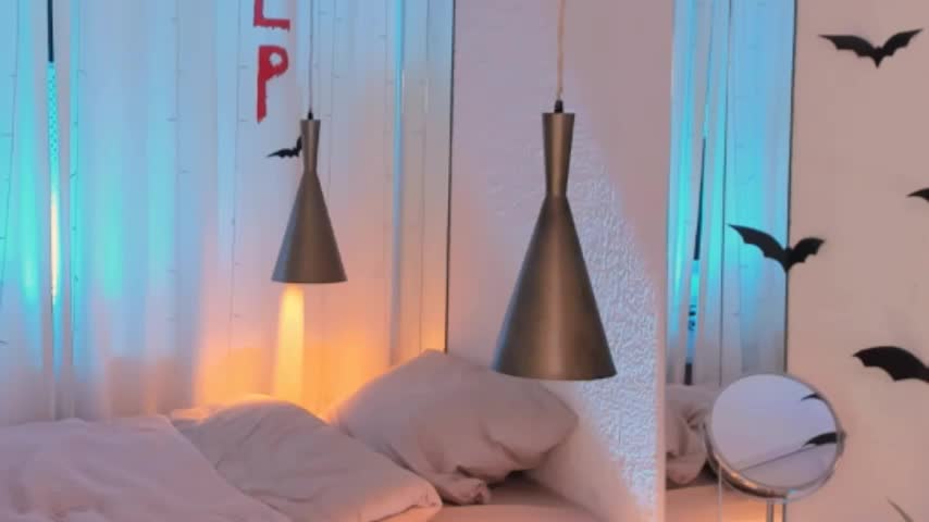 Roxana_Wet_ Cam Model Chat November 1, 2025