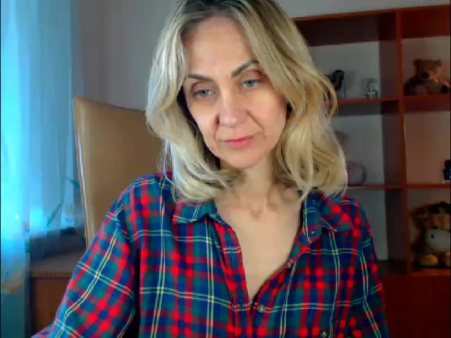 Tanya6547 Cam Model Chat November 1, 2025