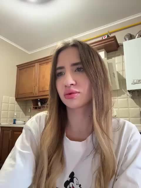 alizii Cam Model Chat November 1, 2025