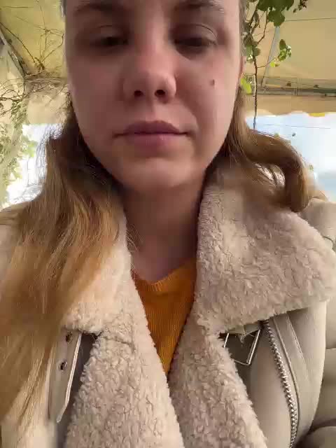 Dollye Cam Model Chat November 1, 2025