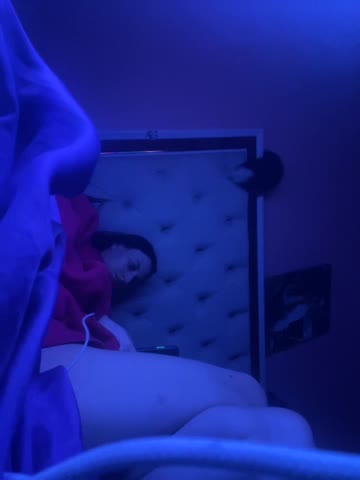 Flossy_Vettie Cam Model Chat November 1, 2025