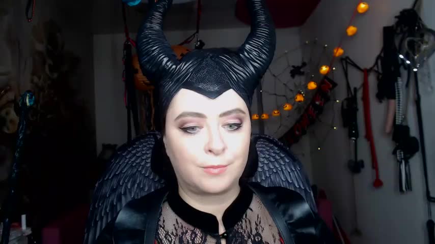 MISSwithDOLLS Cam Model Chat November 1, 2025