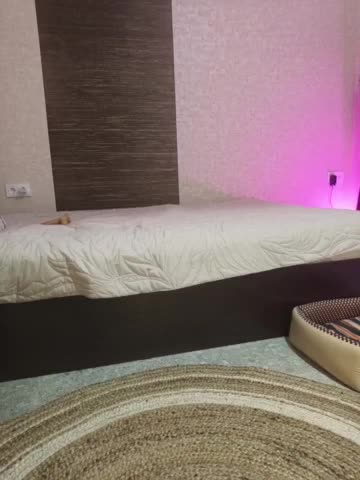 Ninel_Milf Cam Model Chat November 1, 2025