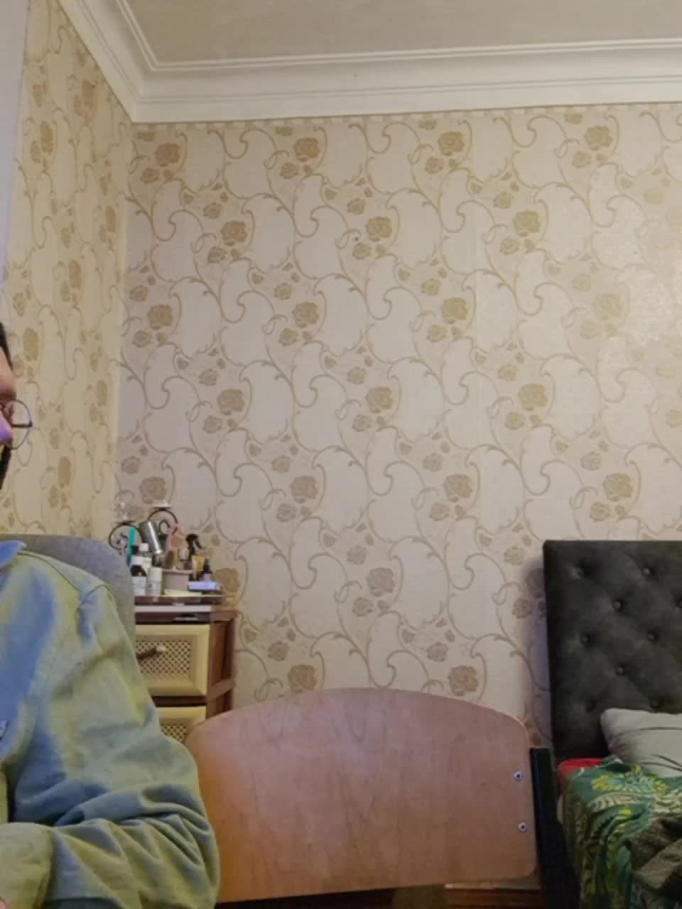 Love_Crew Cam Model Chat November 1, 2025