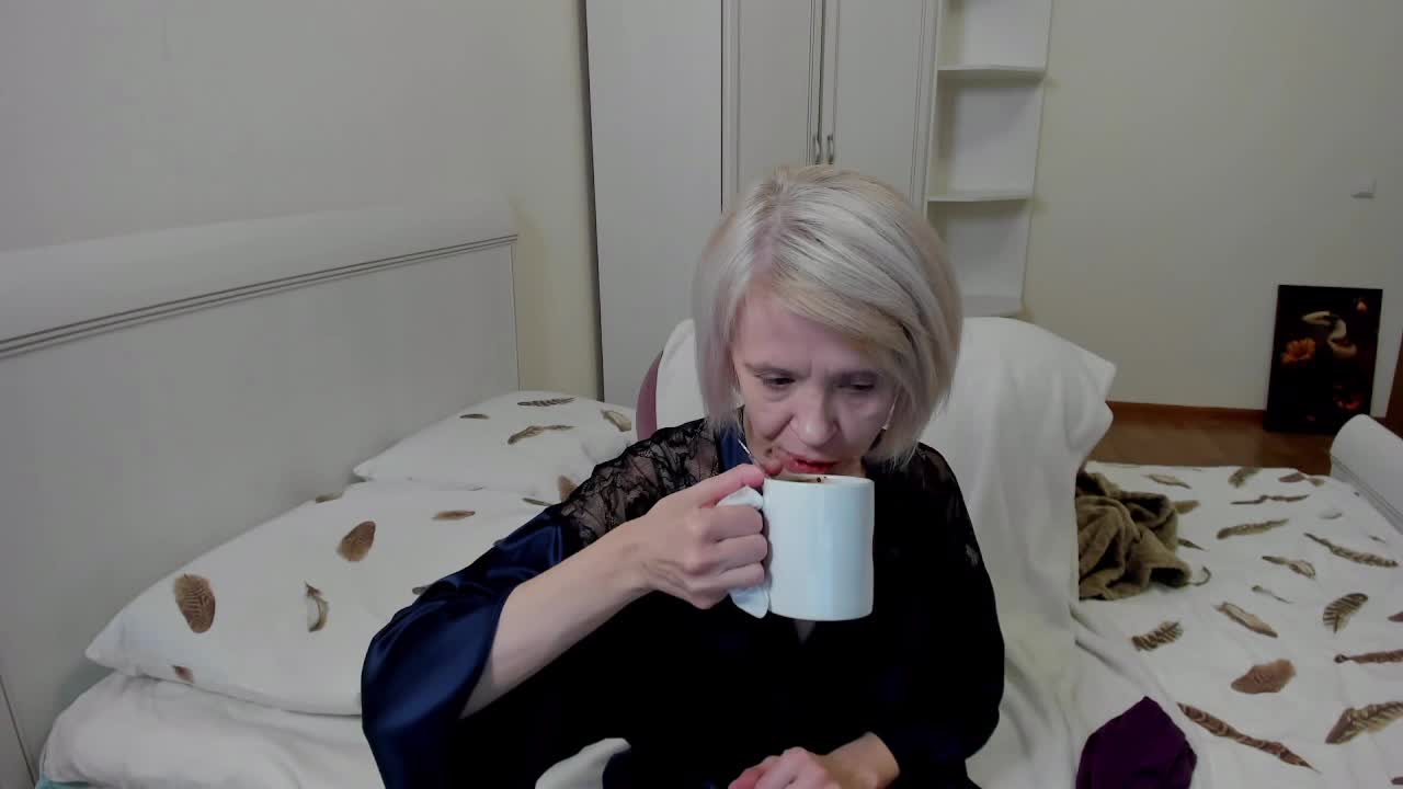 aminalive Cam Model Chat November 1, 2025