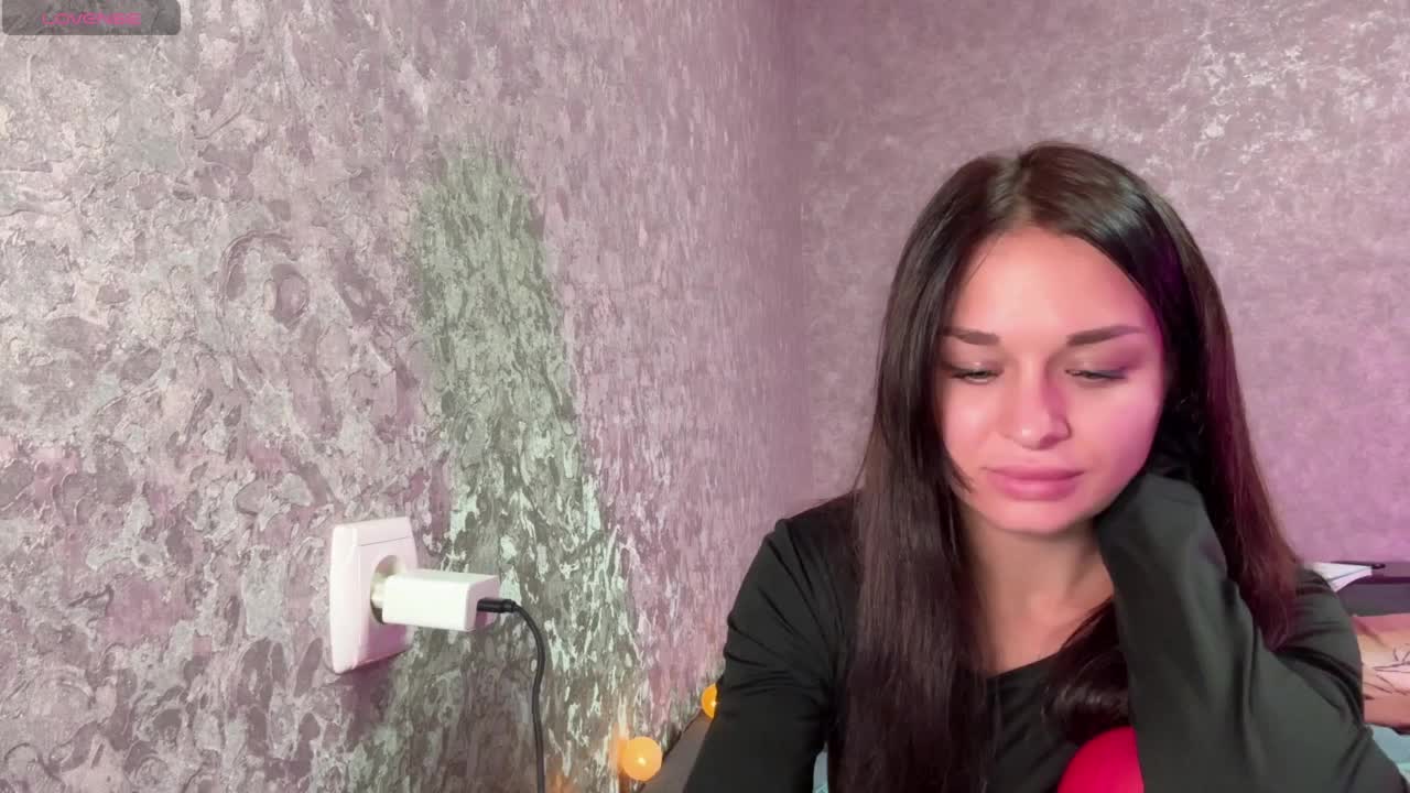 Maryllove Cam Model Chat November 1, 2025