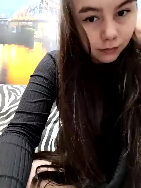 Lona-S Cam Model Chat November 1, 2025