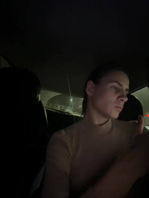 -EmilyJones- Cam Model Chat November 1, 2025