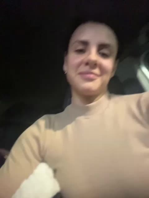 -EmilyJones- Cam Model Chat November 1, 2025